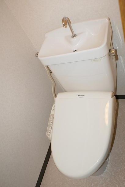 Toilet. With Washlet ☆ 