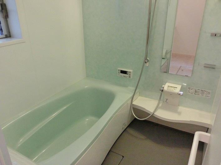 Bathroom. It is with the bathroom dryer!