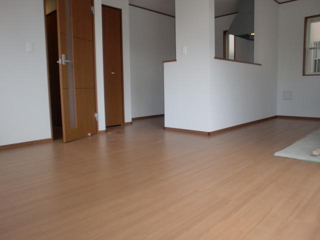 Living. Same specifications of the company's other properties