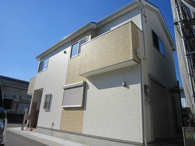 Local appearance photo. Taken at local