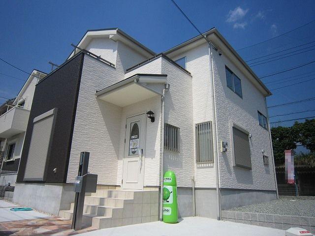 Same specifications photos (appearance). It is the same specification properties per under construction. It will be announced here as soon as completed