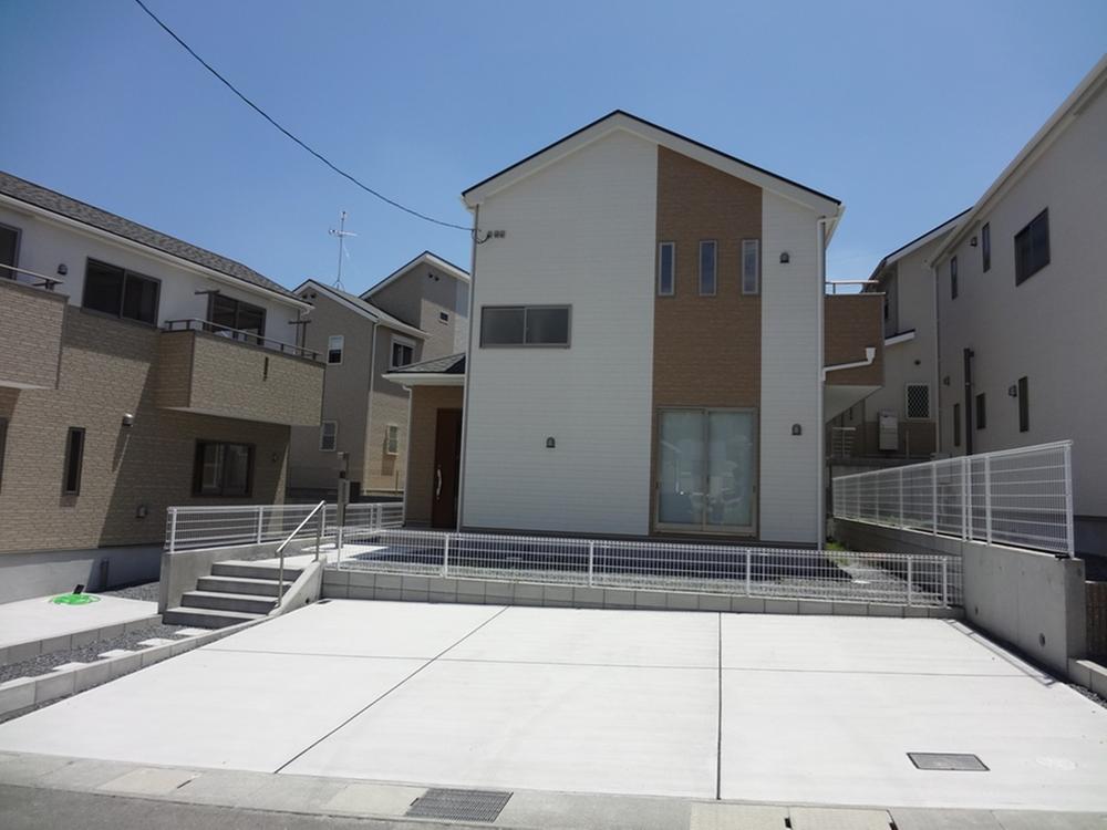 Same specifications photos (appearance)