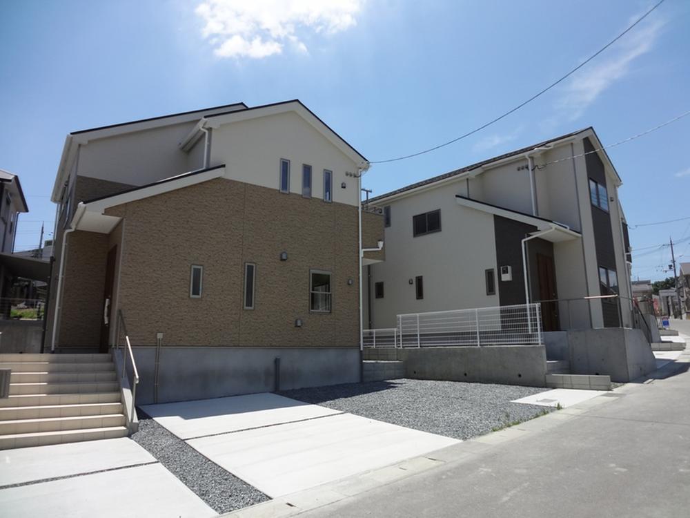 Sale already cityscape photo. Sale already the city average