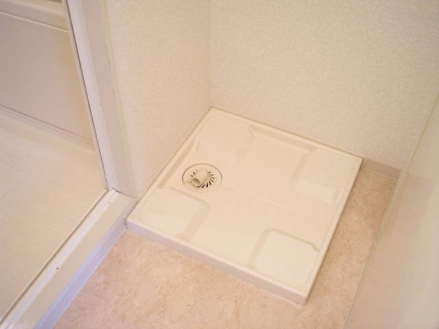 Other Equipment. Washing pan