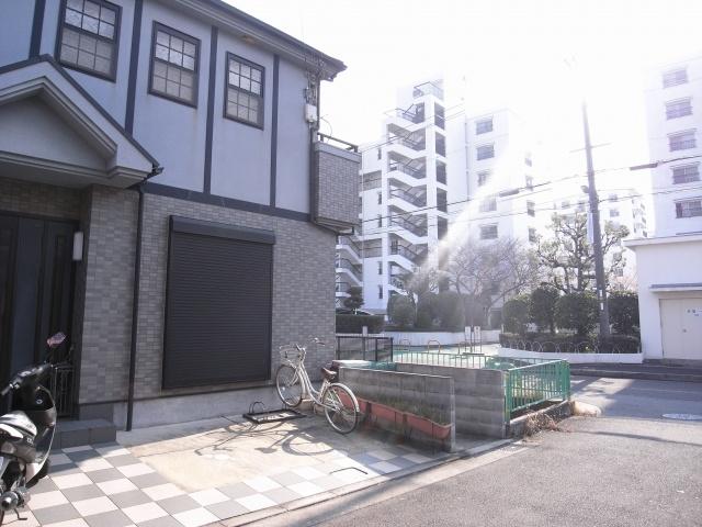 Local photos, including front road