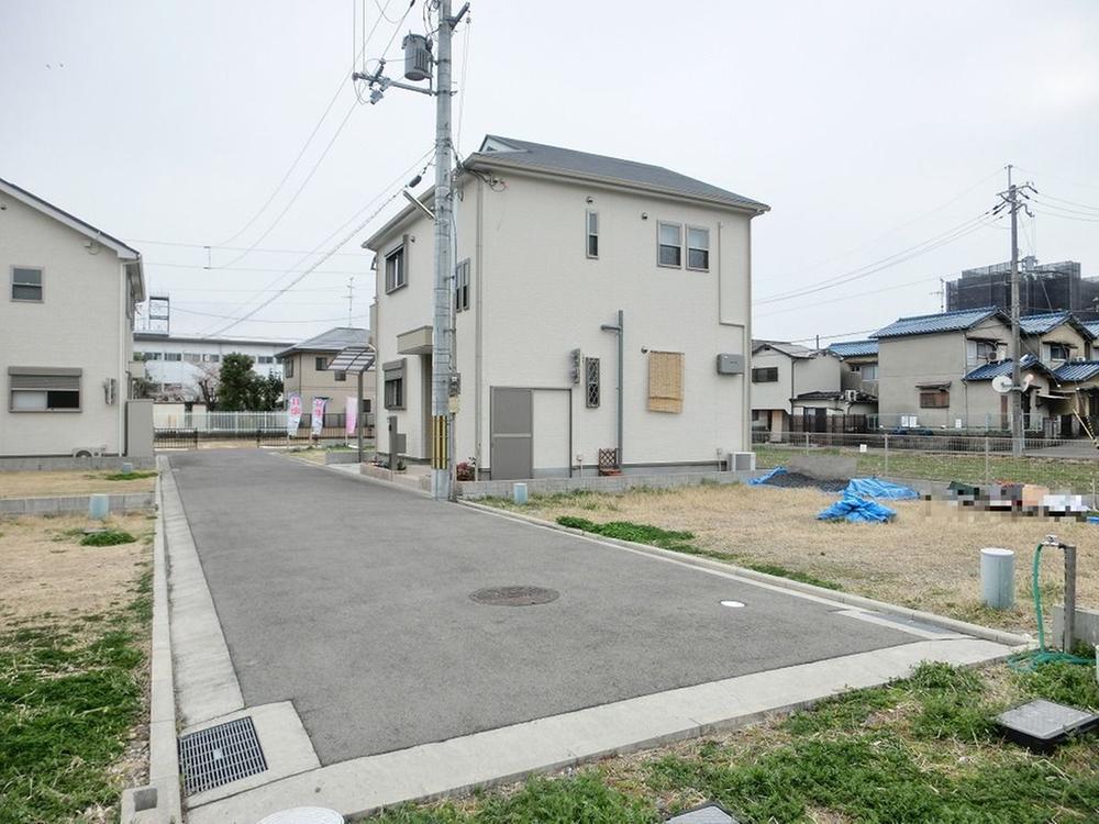 Local photos, including front road