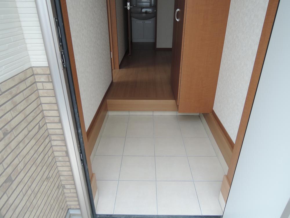 Entrance. Local (10 May 2013) Shooting