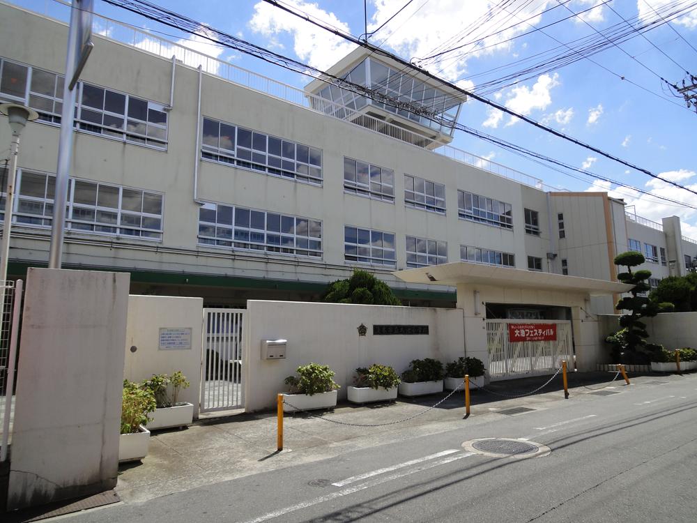 Primary school. Ibaraki Municipal Oike to elementary school 492m