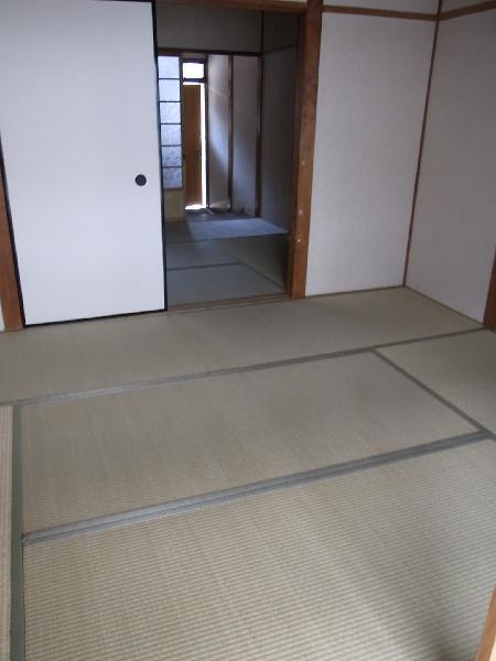 Living and room. North Western-style