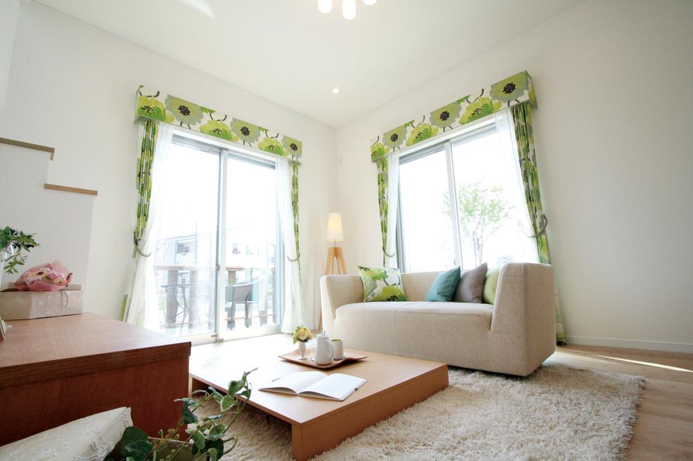 Living. Indoor (April 2013) shooting model house / living