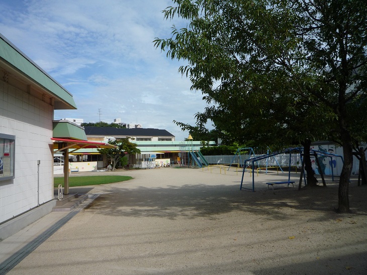 kindergarten ・ Nursery. Tenno nursery school (kindergarten ・ 550m to the nursery)