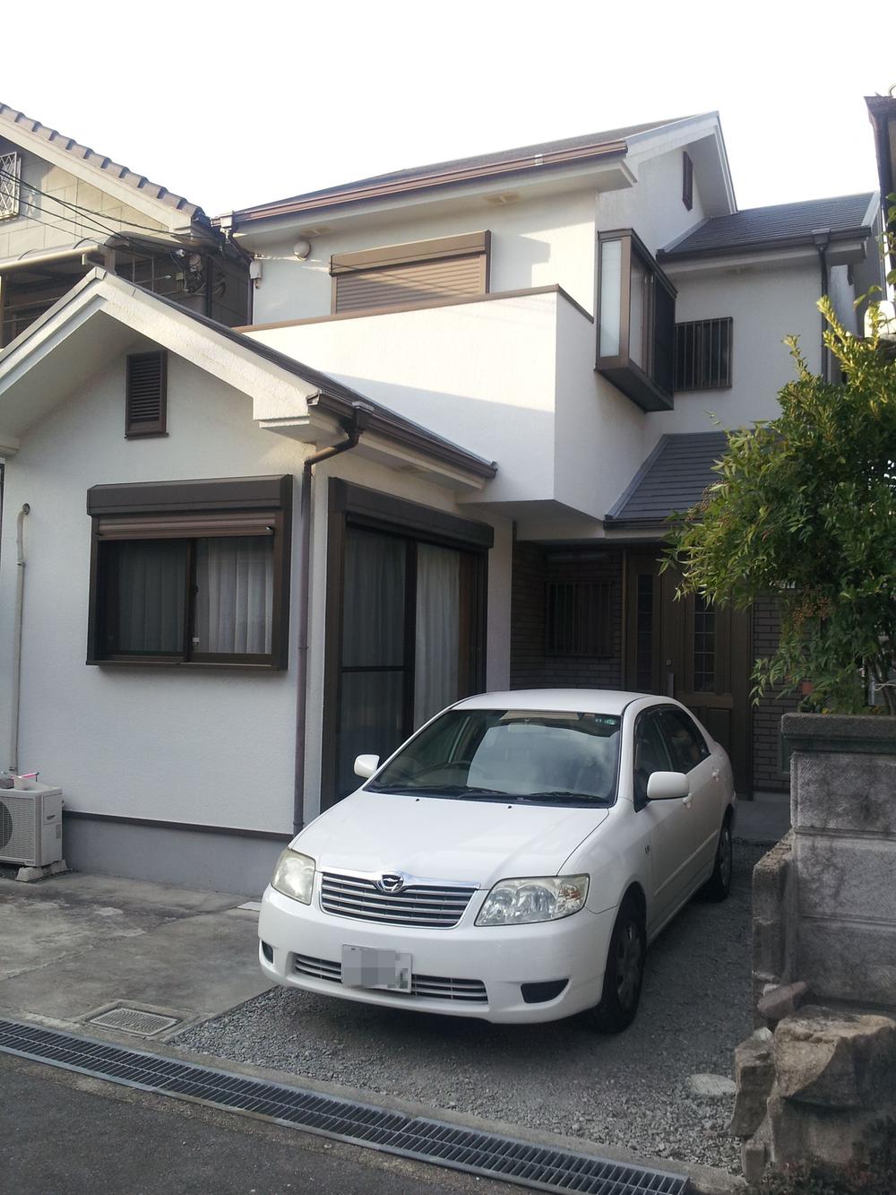 Local appearance photo. Local (10 May 2013) Shooting