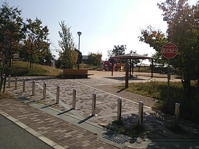 park. 80m to Bulbul park