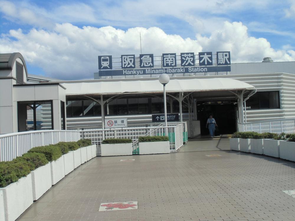 station. 1000m to Hankyu Minami-Ibaraki Station