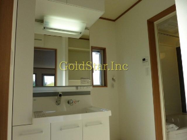 Wash basin, toilet. The company construction cases