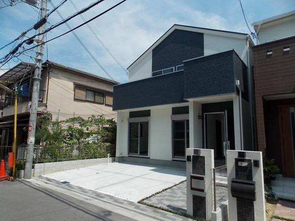 Same specifications photos (appearance). Why do not we start a new life in a stylish residence