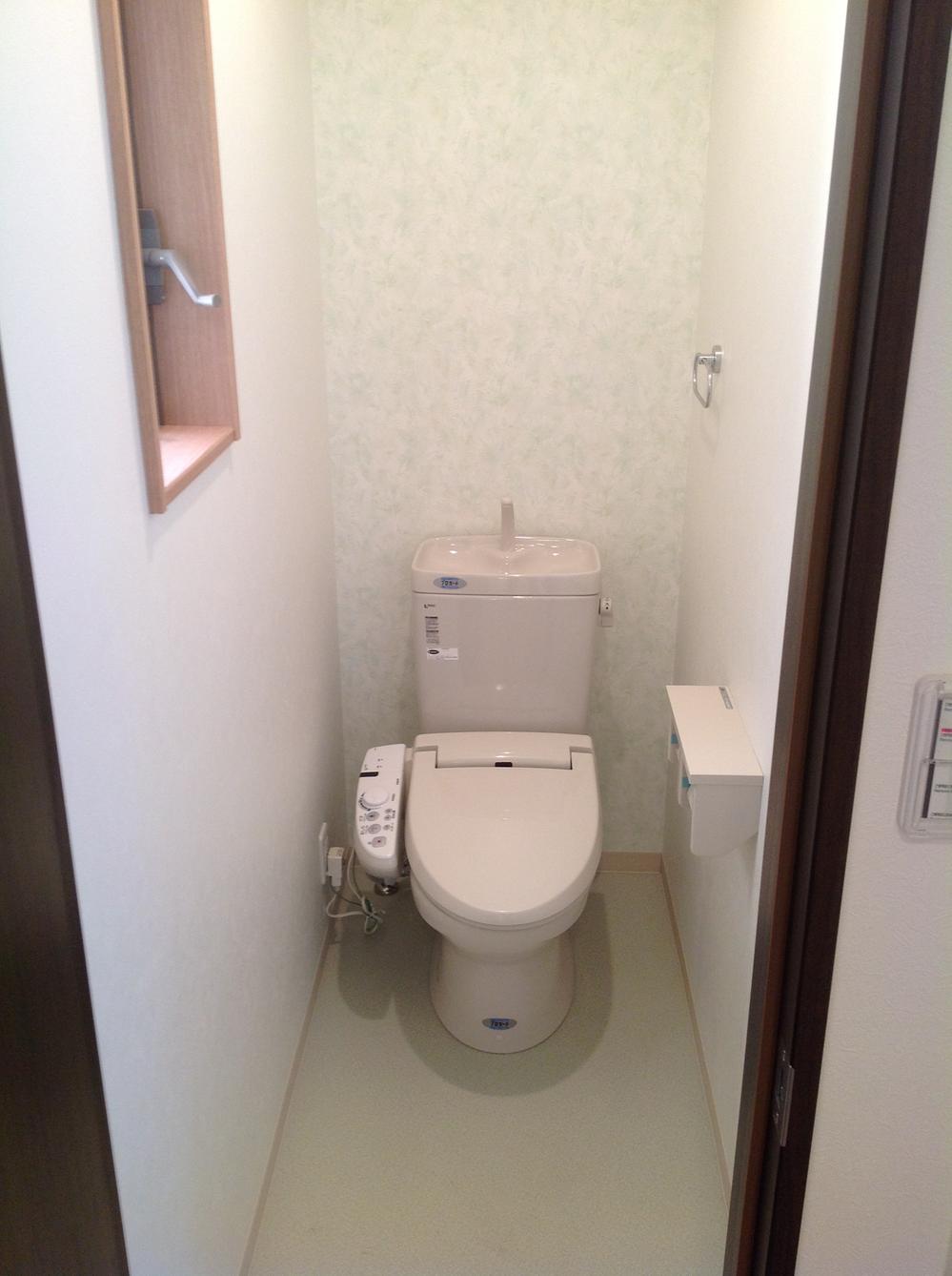 Toilet. Indoor (September 2012) shooting