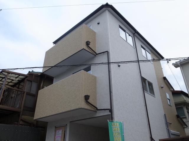 Local appearance photo. Local (August 2013) Shooting