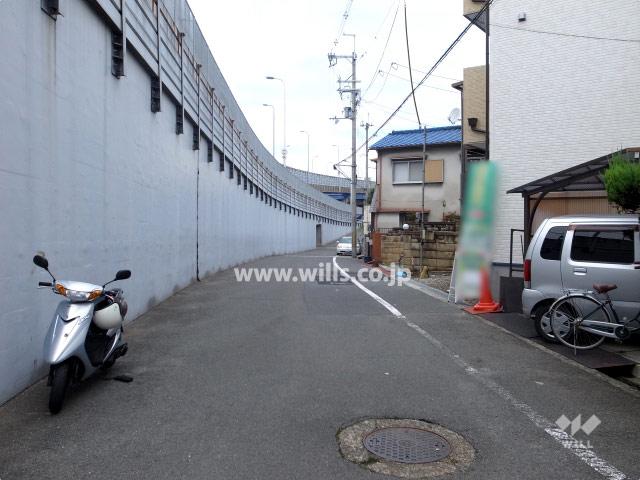 Local photos, including front road