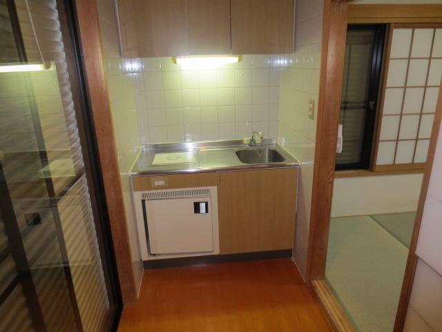 Kitchen. With a mini kitchen