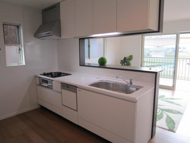 Kitchen. 12 Building Kitchen (November 2013) Shooting