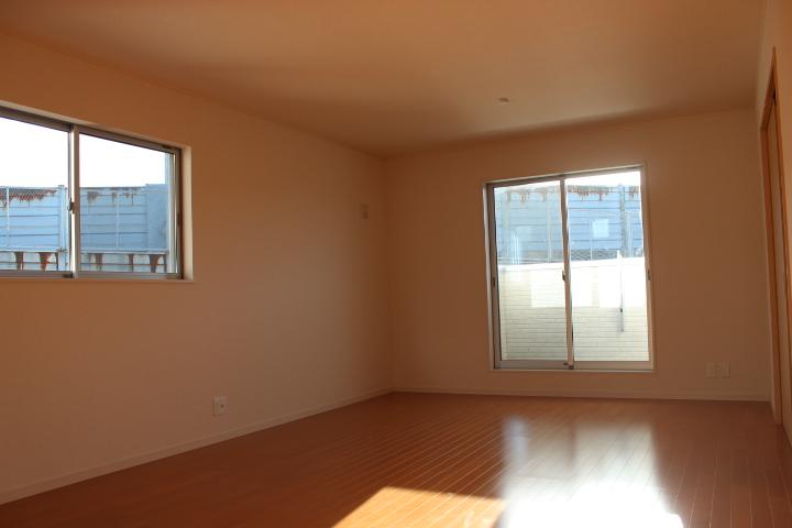 Non-living room. ● 3 Kaiyoshitsu