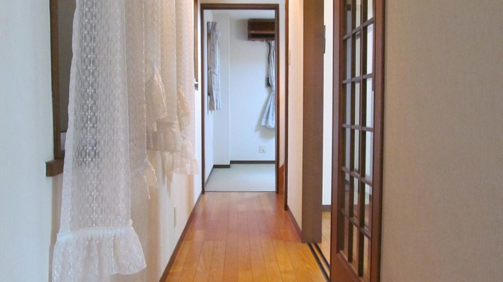 Other. There are also windows in the hallway next to