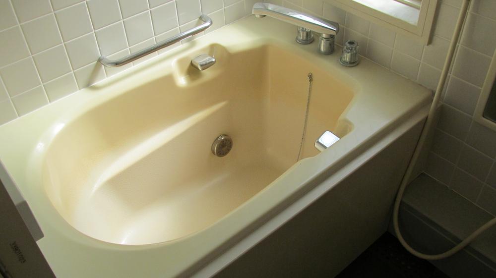 Bathroom. Relaxing bath time in the bathtub of spread