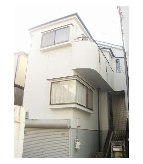 Local appearance photo. Local (July 2012) shooting