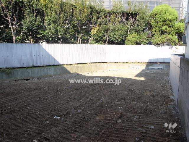 Local land photo. Local (12 May 2013) Shooting