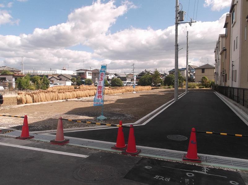 Local appearance photo. Local (11 May 2013) Shooting