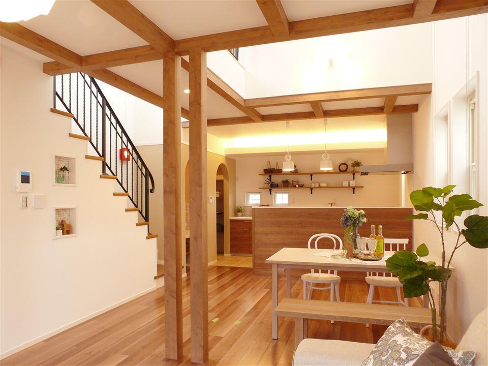 Building plan example (introspection photo).  [Our construction cases] The second floor is a person continues until the balcony in a flat LDK. This parenting Floor eyes can reach wherever the child.