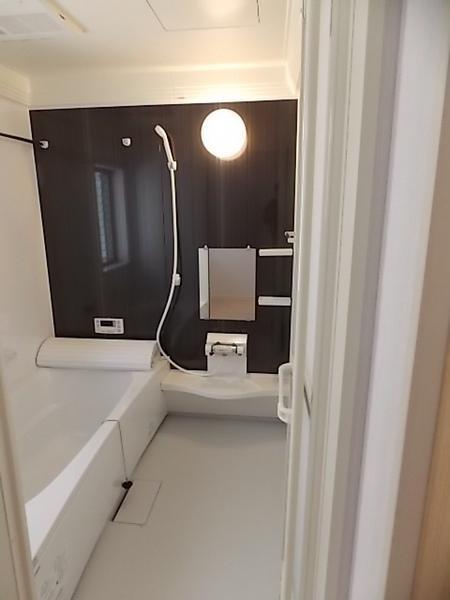 Same specifications photo (bathroom). Spacious bathroom 1 tsubo or more to heal the fatigue of the day