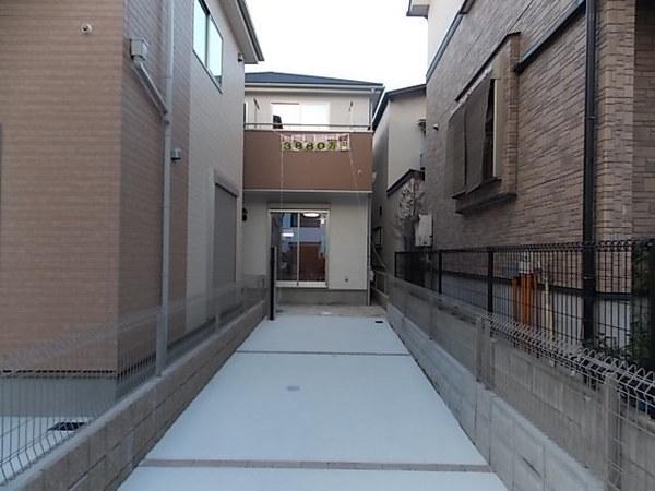 Local appearance photo.  [Immediate Available] Now start a new life!