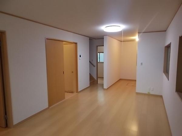 Living. LDK in pursuit of comfort and relaxed