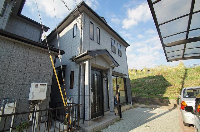 Local appearance photo