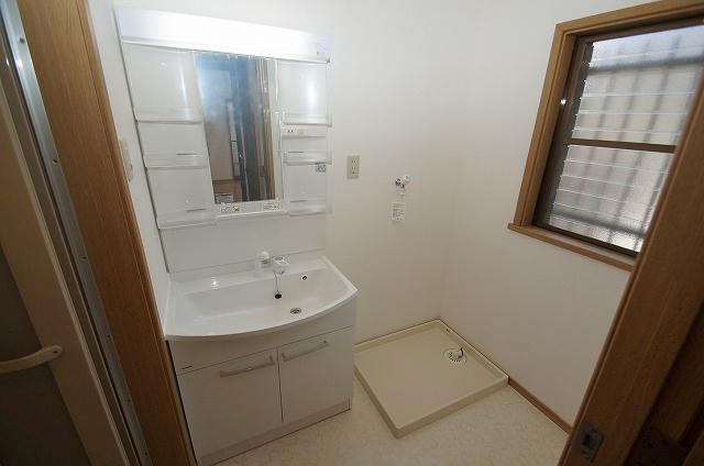 Wash basin, toilet. cross ・ Floor CF re-covering