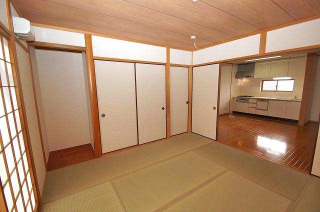 Non-living room. First floor Japanese-style room