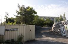 Junior high school. Municipal Komyodai until junior high school 2300m