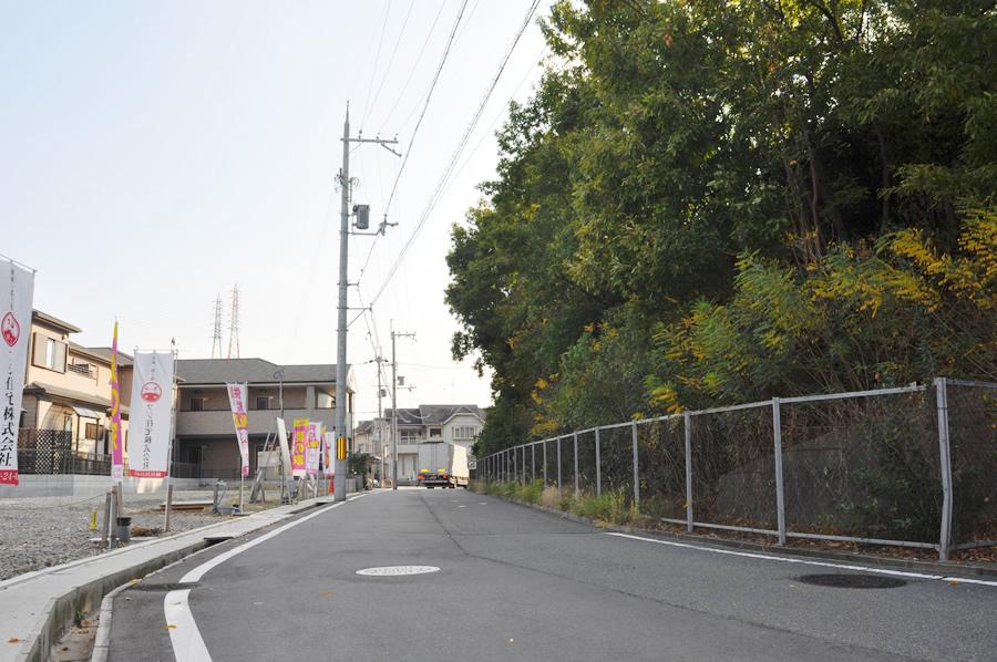 Local photos, including front road. (Shooting at local / 2013 November shooting)