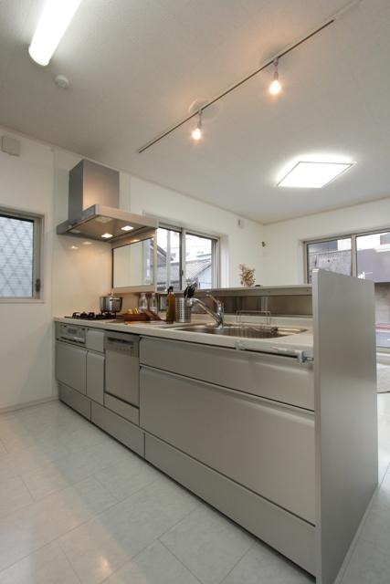 Kitchen. No. 10 locations (RC house): Kitchen