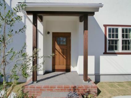 Local appearance photo. Local shooting