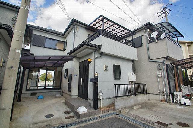 Local appearance photo