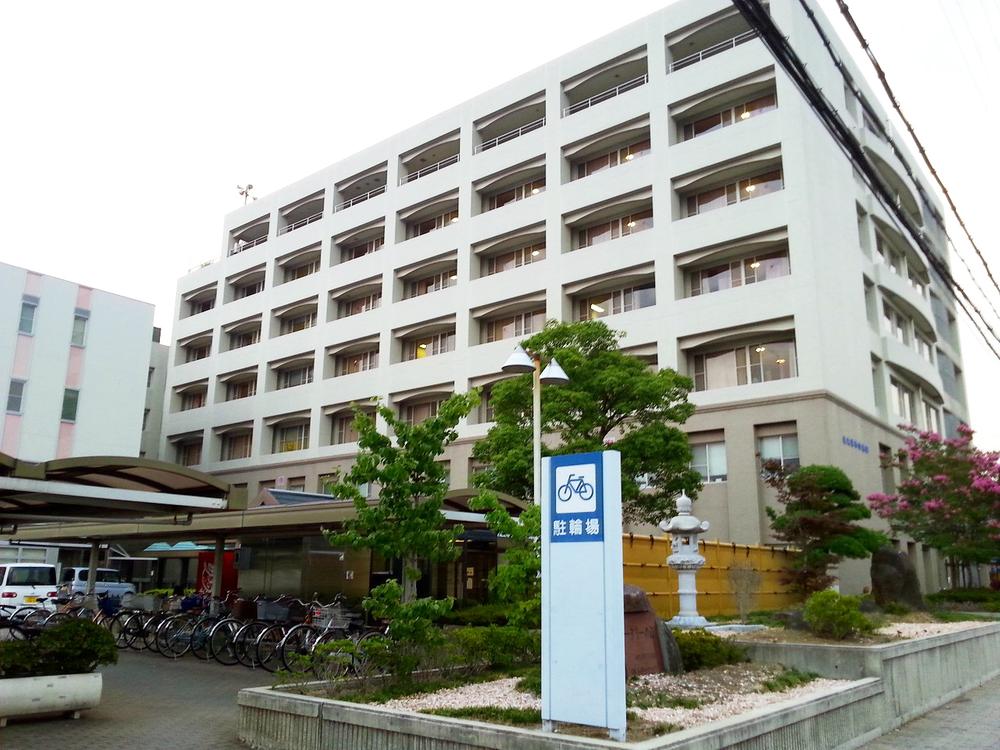 Hospital. Nakase 800m to clinic