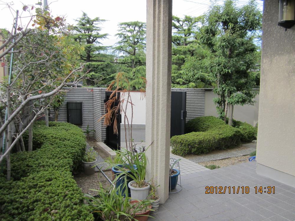 Entrance. Local (11 May 2012) shooting