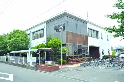 library. Izumiotsu 500m to Public Library