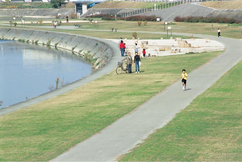 park. 550m to Otsu River riverbed park