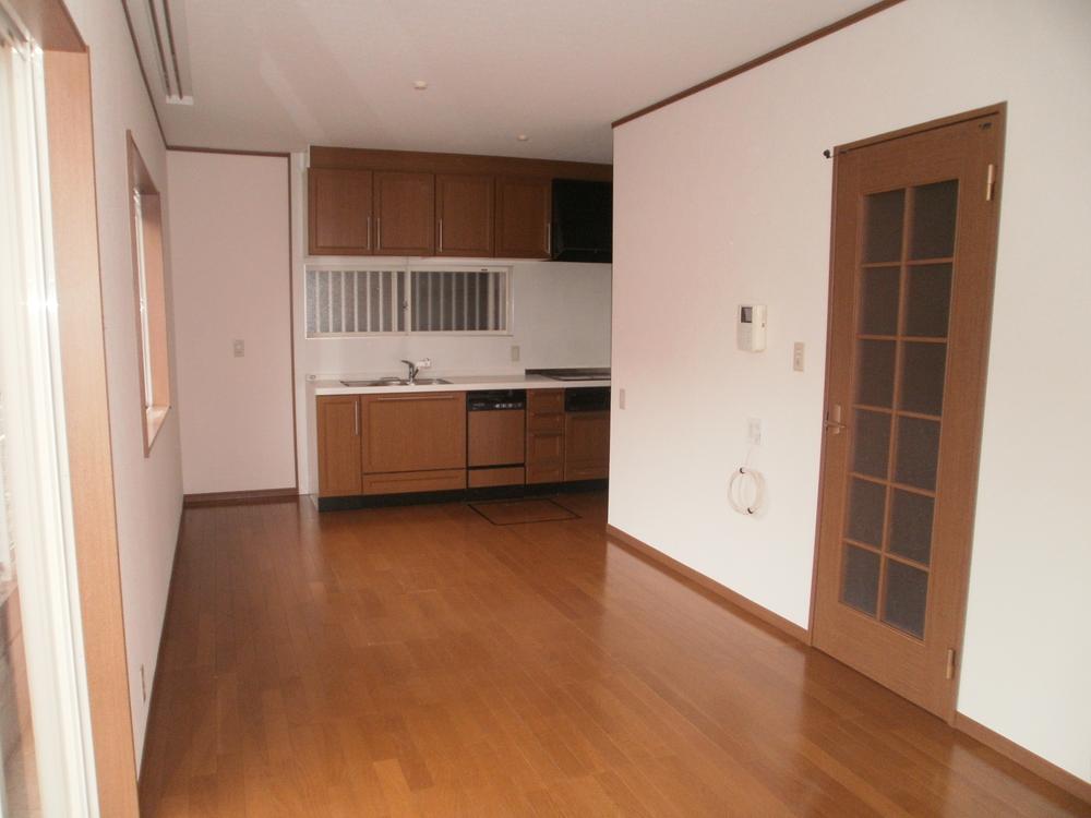 Living. Indoor (12 May 2013) Shooting