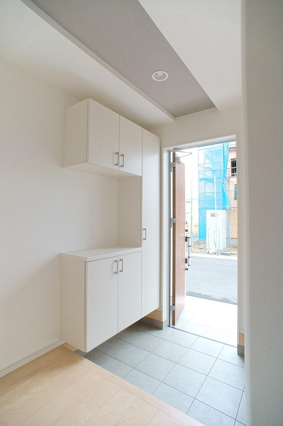 Entrance. No. 14 place