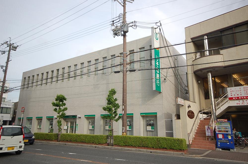 Bank. It was down slightly from 501m Izumisano Station to Resona Bank Sano Branch, Major bank that is located along the old 26.